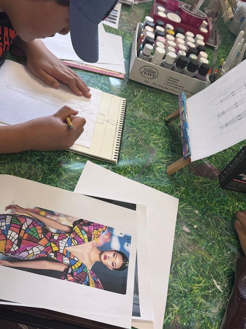 Sketching and Fashion Design Classes for Aspiring Creatives