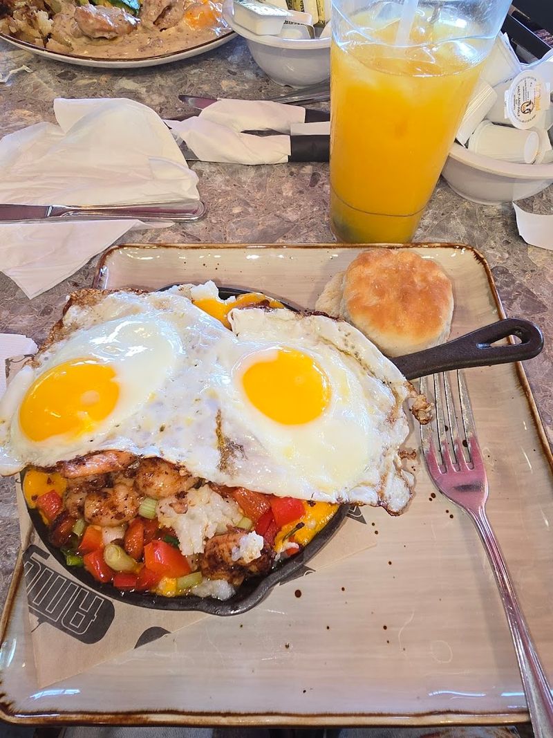 Skillets and Loaded Sides Worth Knowing About Skillets and Loaded Sides Worth Knowing About