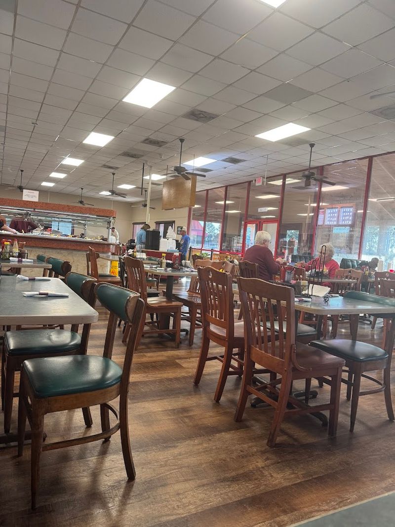 Local Cafeteria-Style Buffets - Legacy Dining in Alabama