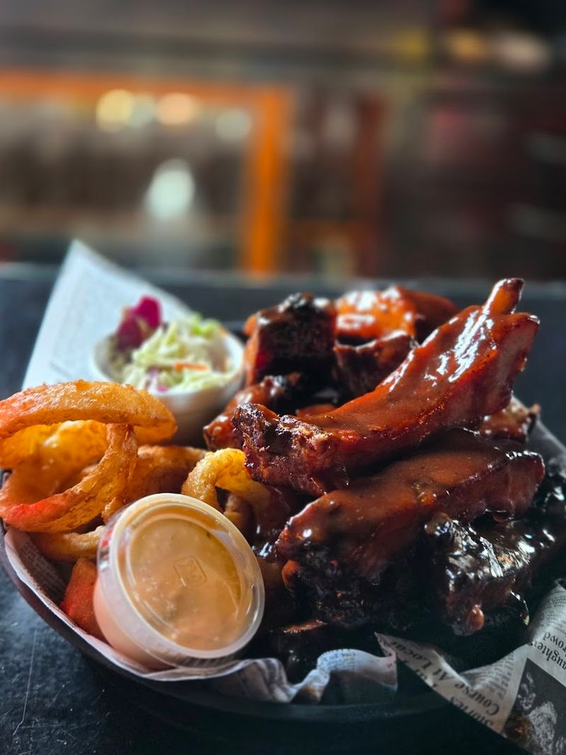 Smokin' Willies BBQ in Galesburg