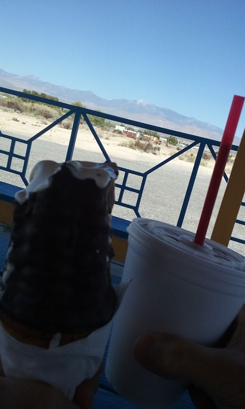Smoothies and Shakes for Every Craving Smoothies and Shakes for Every Craving