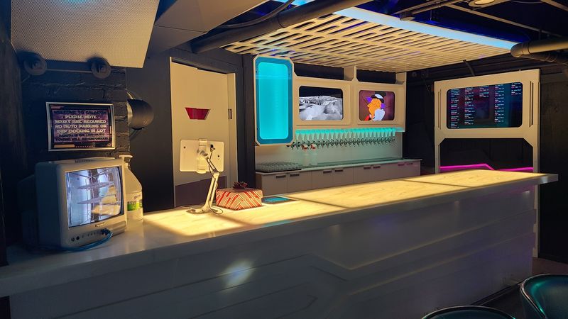 Snacks and Non-Alcoholic Drinks on Tap