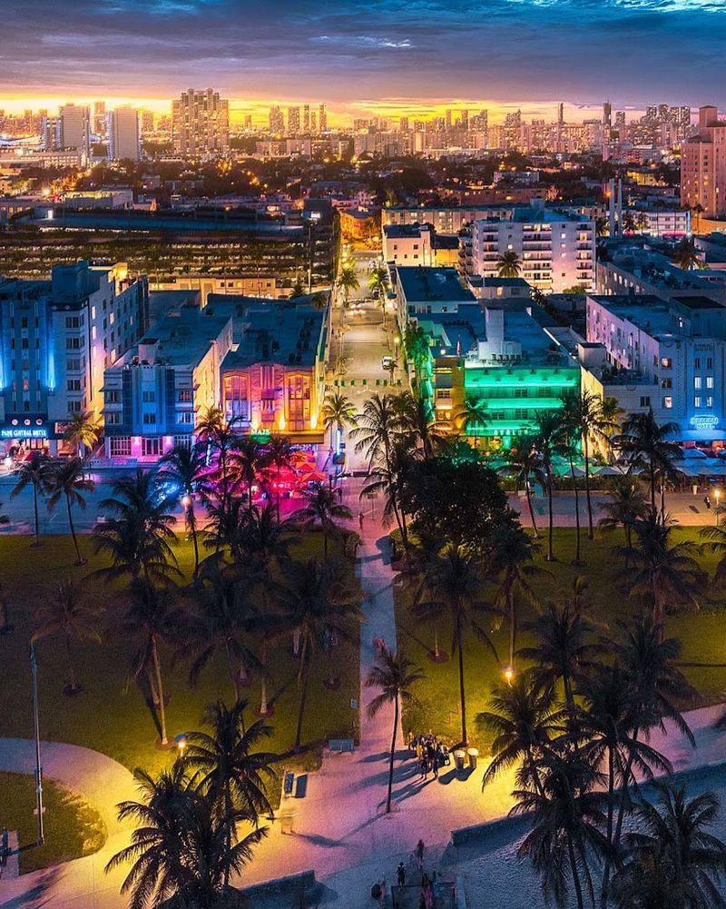 South Beach - Miami Beach South Beach - Miami Beach