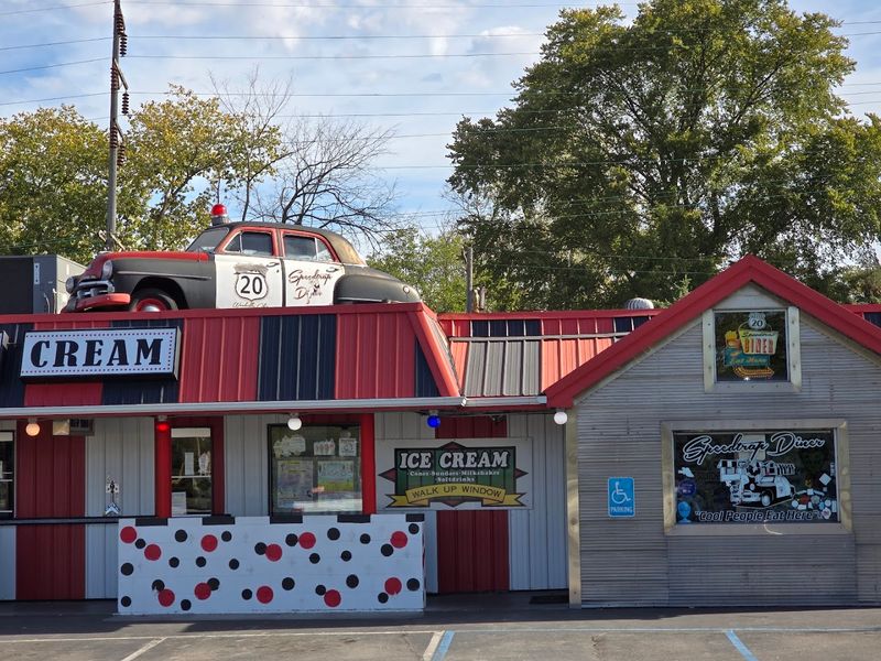 Speedtrap Diner — Woodville
