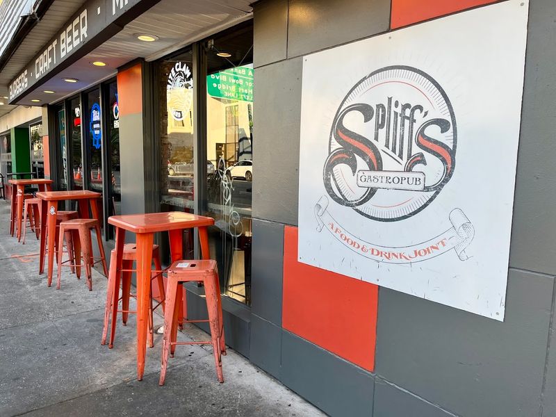 Spliffs Gastropub - Jacksonville, Florida Spliffs Gastropub - Jacksonville, Florida