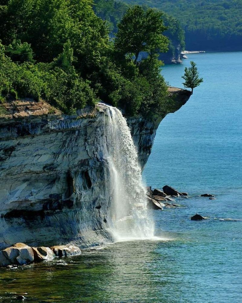 Spray Falls, Pictured Rocks National Lakeshore