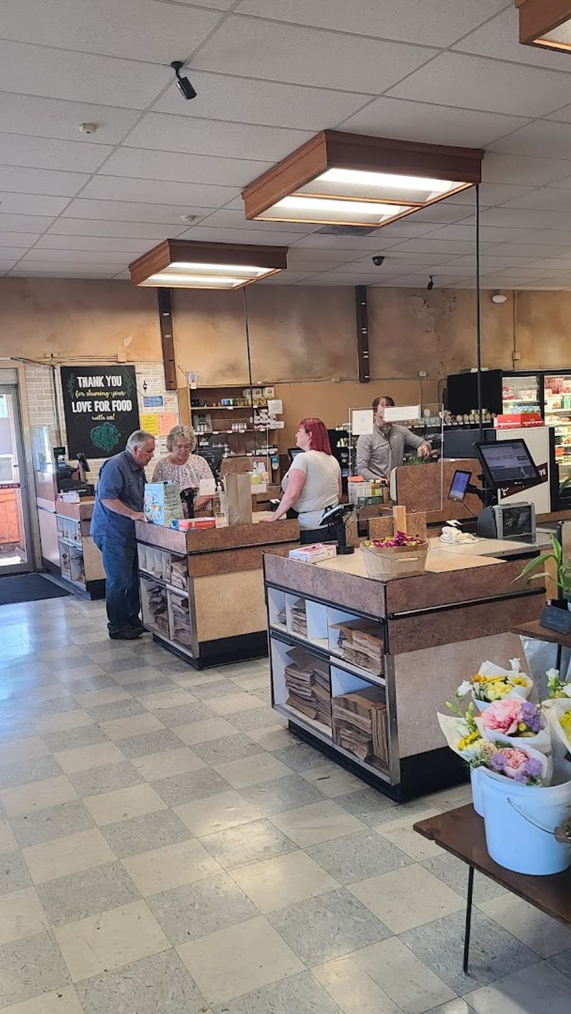 Staff, Service, and the Human Side of Shopping