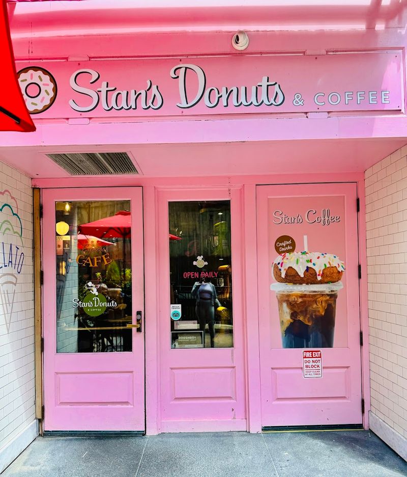 Stan's Donuts, Chicago, Illinois Stan's Donuts, Chicago, Illinois