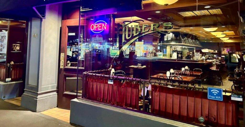 Step Inside the Oldest Bar in Oregon, Tucked Away in a Historic Setting