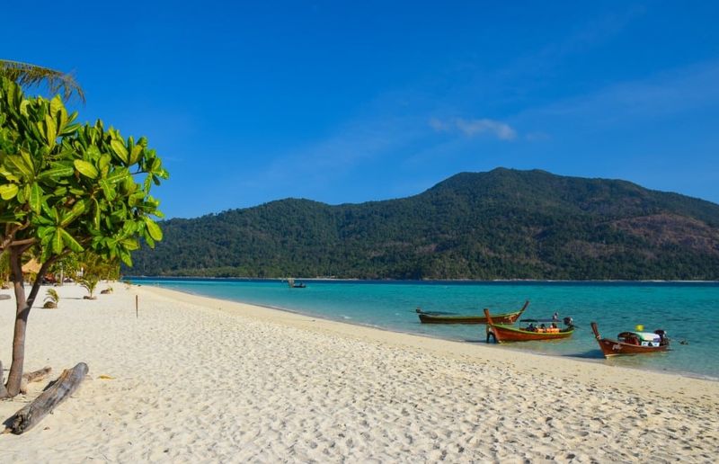 Sunrise Beach, Koh Lipe Sunrise Beach, Koh Lipe