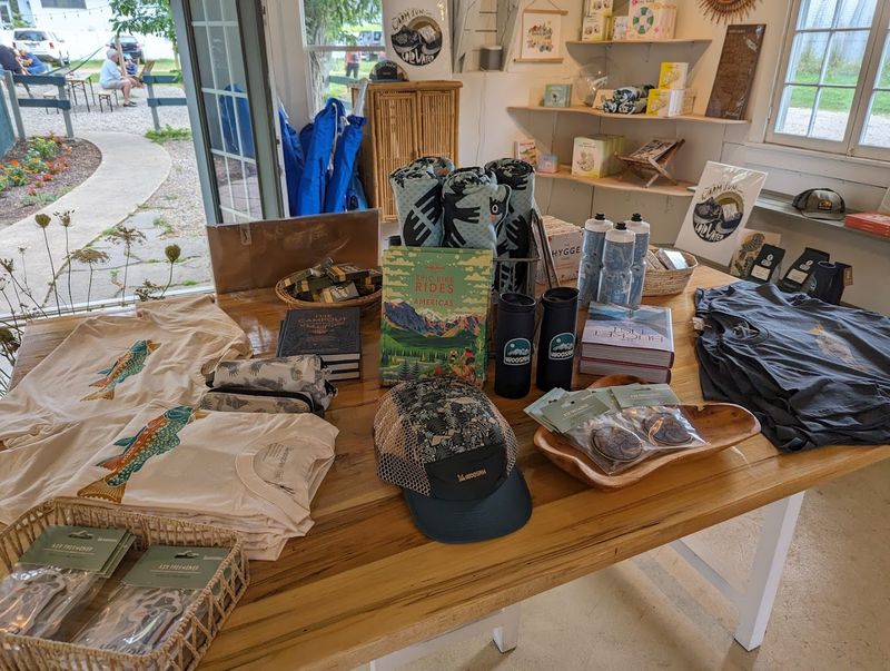 Supporting a Small Business That Gives Back Supporting a Small Business That Gives Back