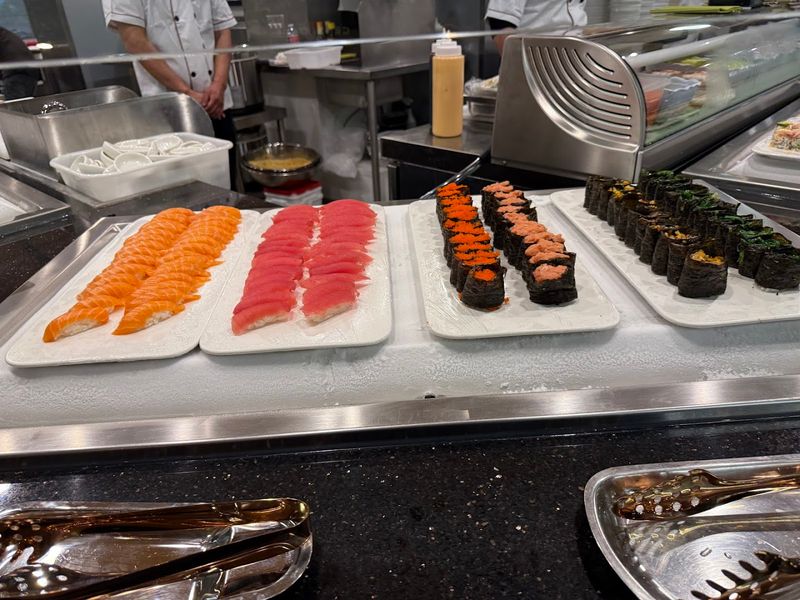Sushi and Sashimi Worth Lingering Over
