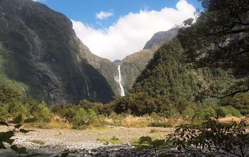 Sutherland Falls, New Zealand Sutherland Falls, New Zealand