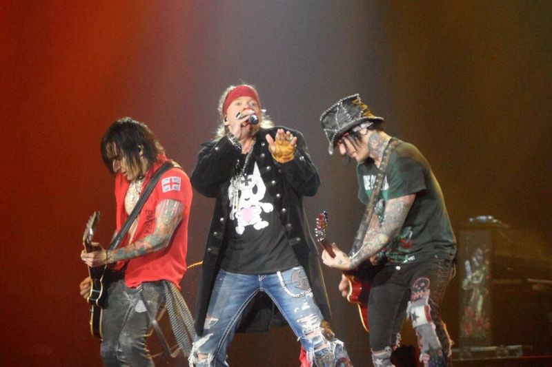 Sweet Child O' Mine - Guns N' Roses