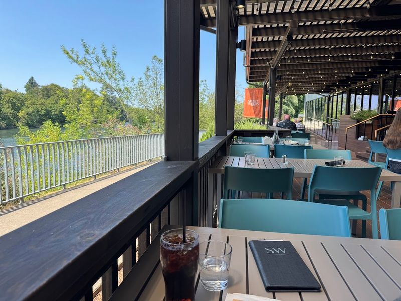 Sweet Waters on the River in Eugene