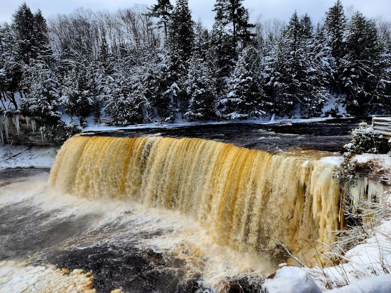 Tahquamenon Falls in Winter