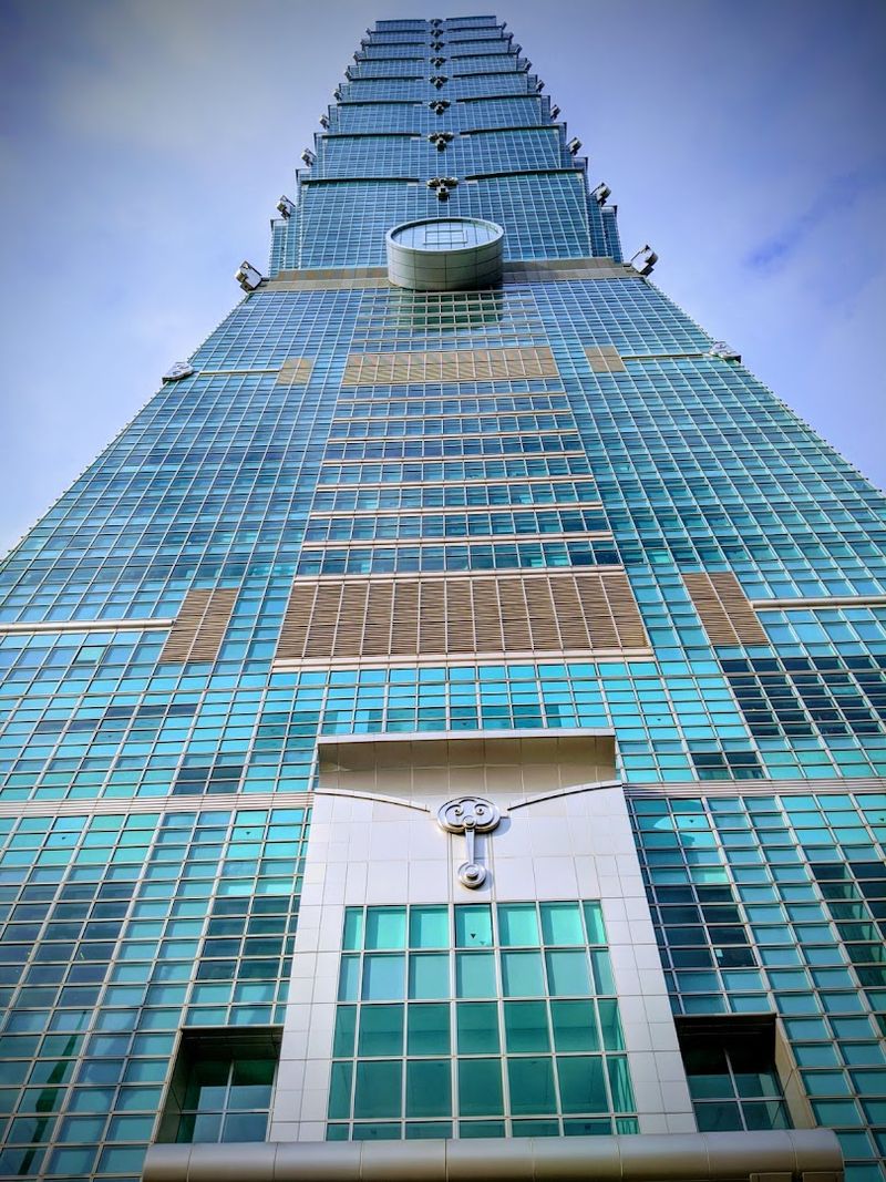 Taipei 101 - Taipei, Taiwan Taipei 101 - Taipei, Taiwan