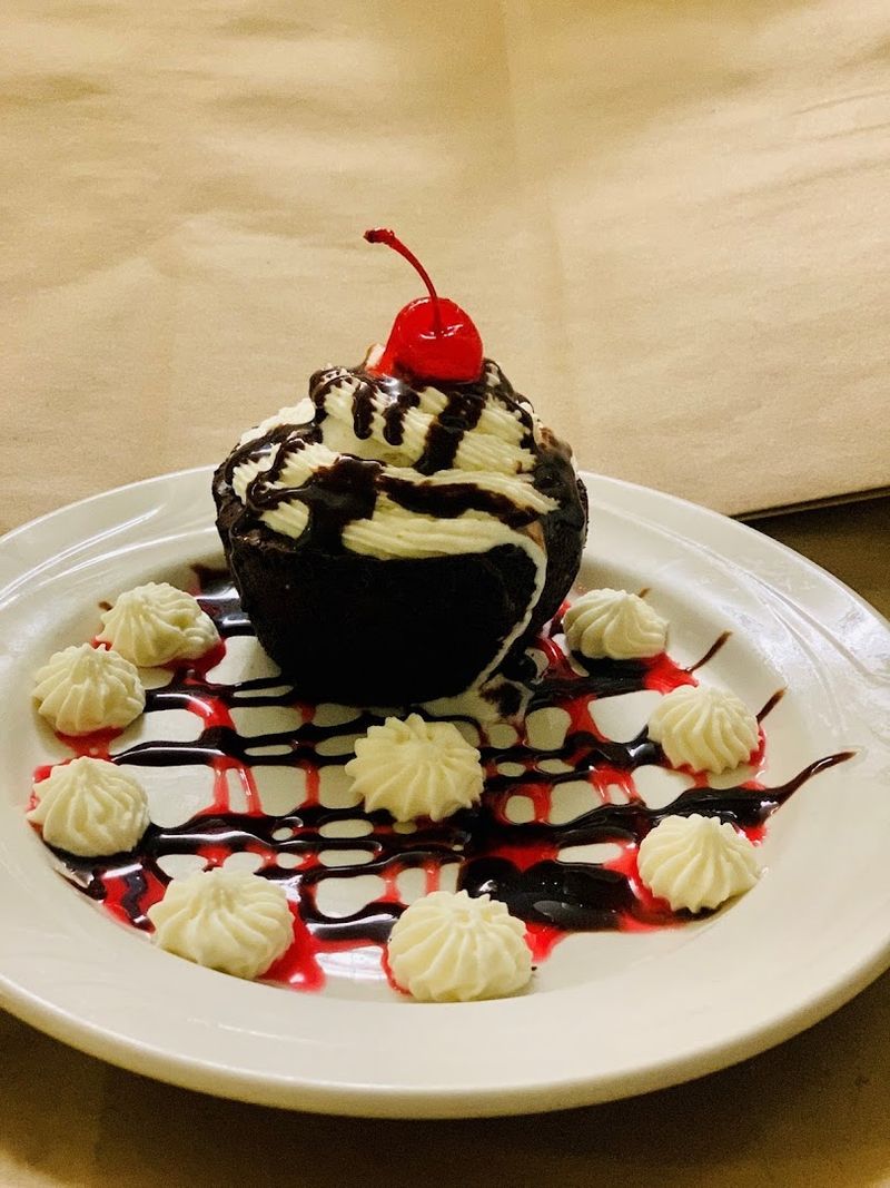 That Kahlua Creme Cake Deserves Its Own Paragraph