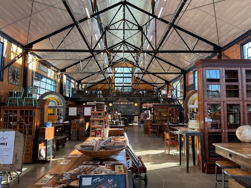 The 10,000-Square-Foot Interior
