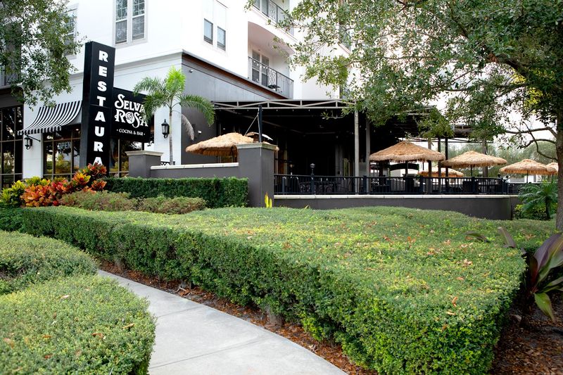 The Address and Setting That Make a First Impression The Address and Setting That Make a First Impression