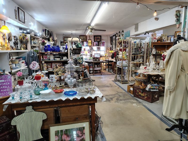 The Antique Co-Op Is a World of Its Own