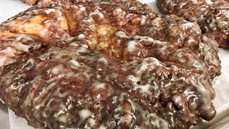 The Apple Fritter That Doubles as a Meal