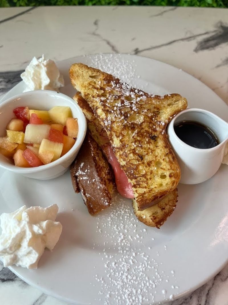 Brunch That Hits the Right Notes
