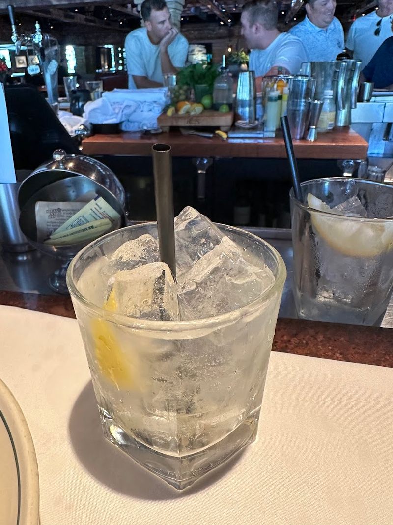 The Bar Scene and Social Energy The Bar Scene and Social Energy