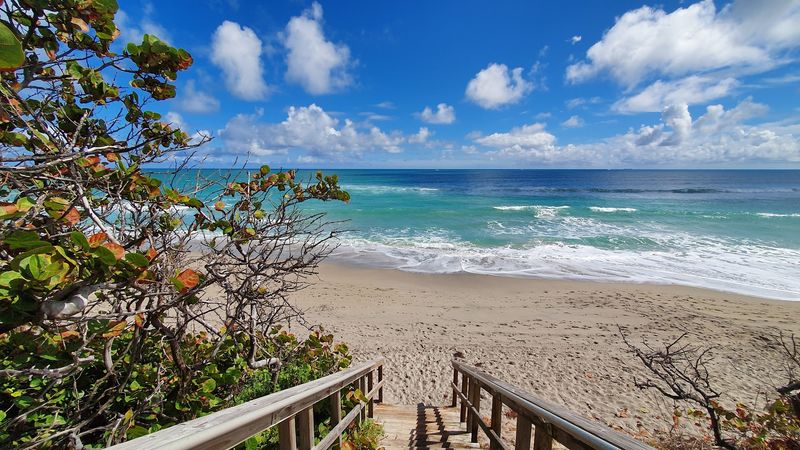 The Beach Itself: Sand, Waves, and That Unforgettable Water