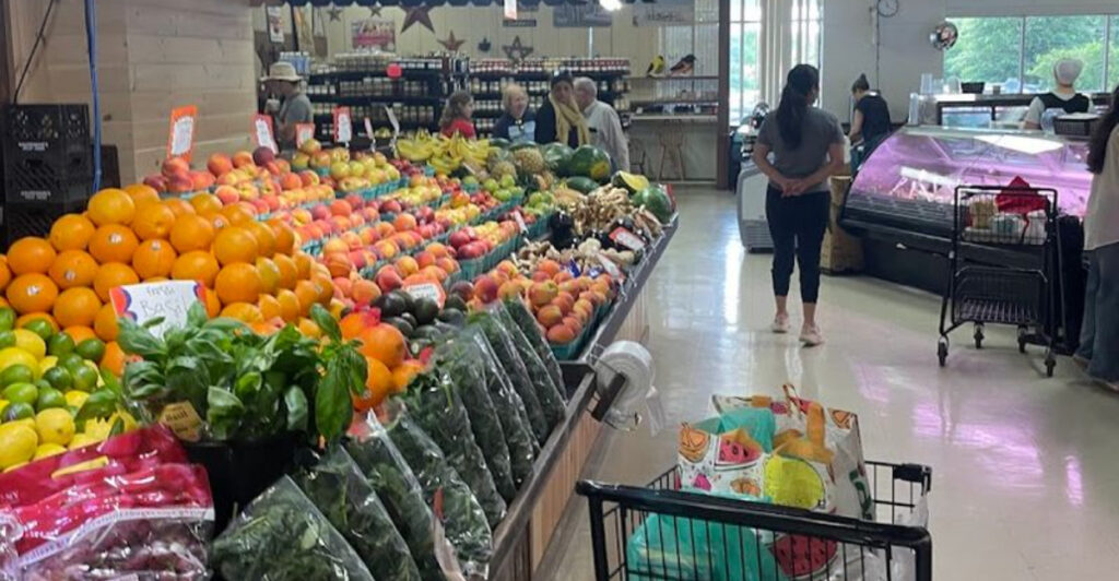 The Beloved Amish-Style Market in New Jersey Where Locals Go Hungry and Leave With Bags Full of Homemade Goodies