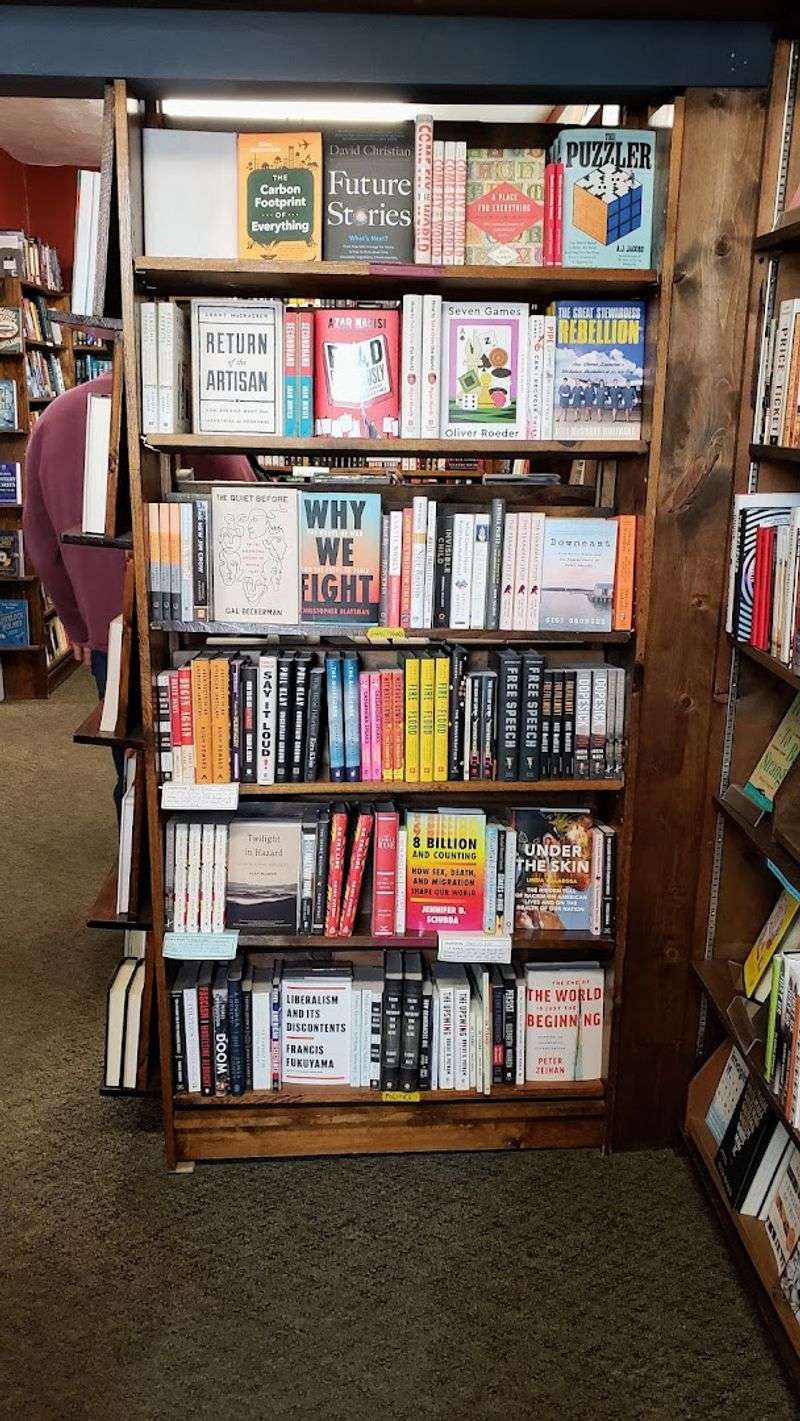 Beyond Books: Cards, Journals, and Thoughtful Extras
