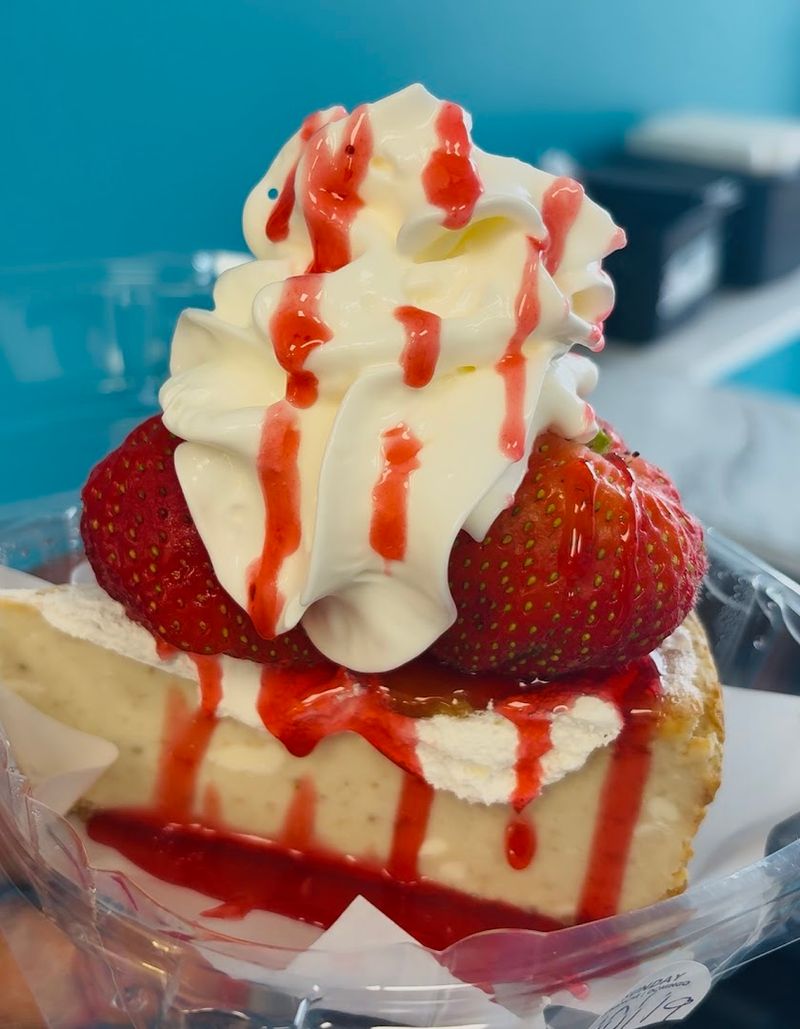 The C3 Trippy Dippy: A Shareable Showstopper The C3 Trippy Dippy: A Shareable Showstopper