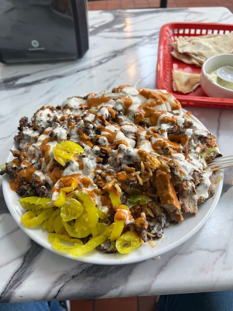 The Deboned Chicken: A Plate That Surprises Everyone
