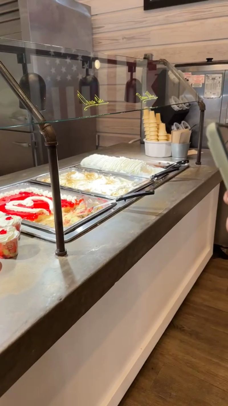 The Dessert Bar That Closes the Deal