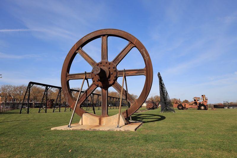 The Exterior Displays: Giant Machines Under Open Sky