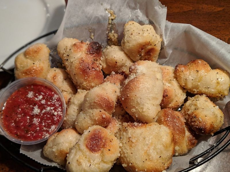 The Garlic Knots That Steal the Show