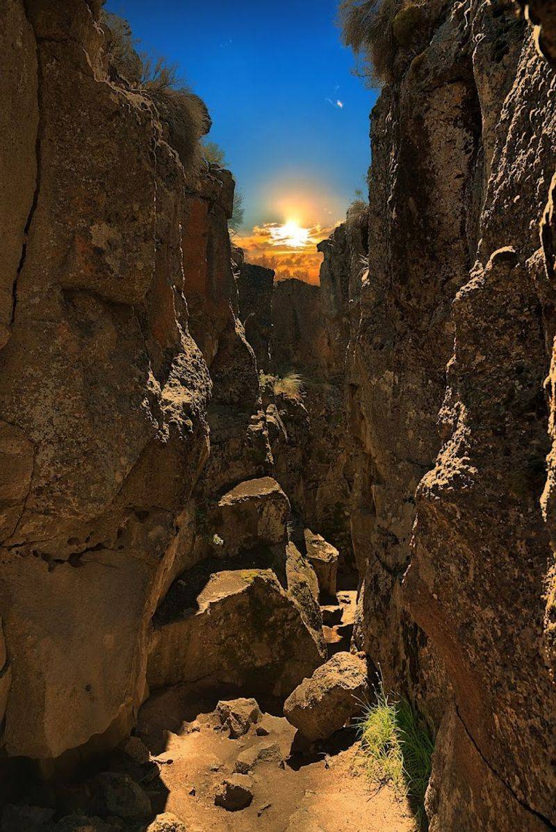 The Geological Story Behind the Split The Geological Story Behind the Split