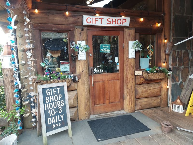 The Gift Shop and the Little Extras That Make It Memorable