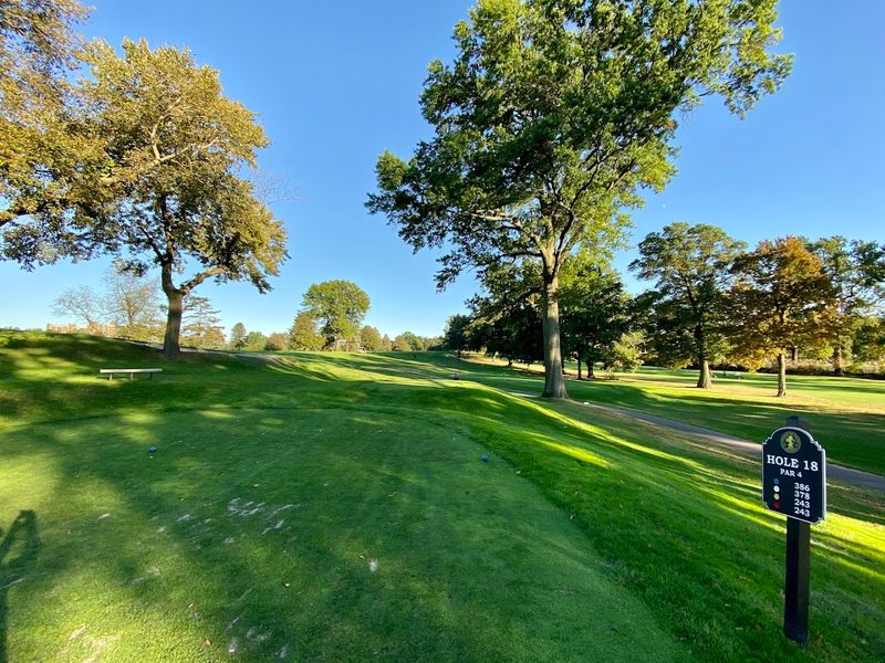 The Golf Course That Adds Another Layer