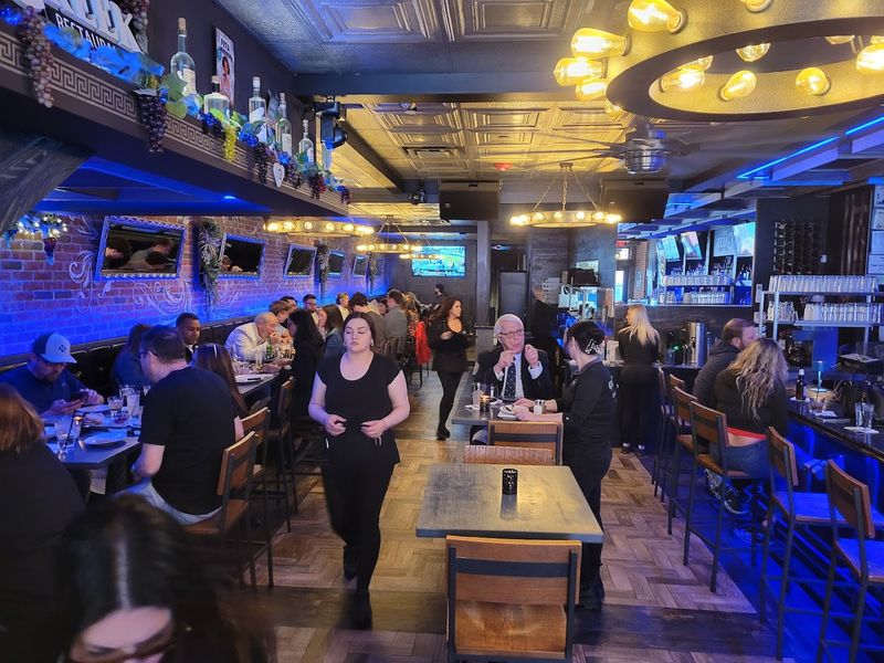The Greektown Atmosphere That Actually Delivers