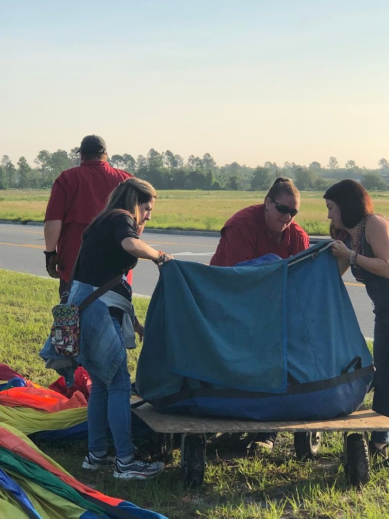 The Ground Crew: Unsung Heroes of Every Flight