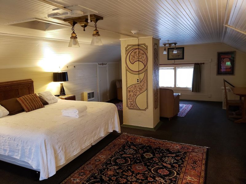 The Guest Rooms, Dorms, and What to Expect Overnight The Guest Rooms, Dorms, and What to Expect Overnight