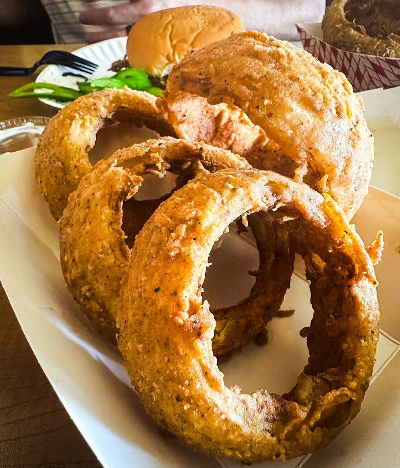 The Hand-Battered Onion Rings Worth the Hype