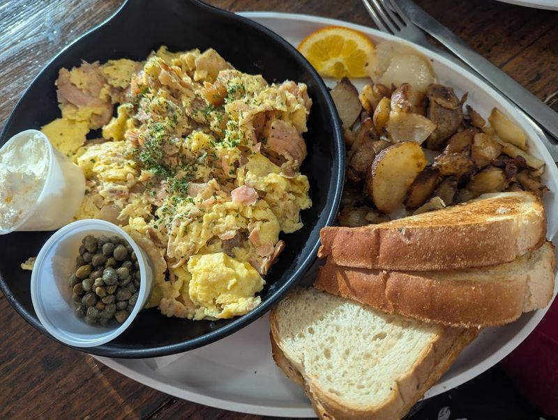The Home Fries Are Quietly Legendary The Home Fries Are Quietly Legendary