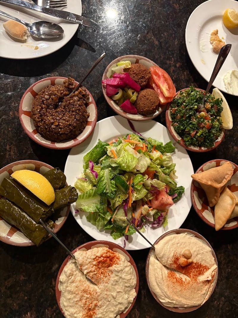 The Hummus and Baba Ghanoush That Keep People Coming Back