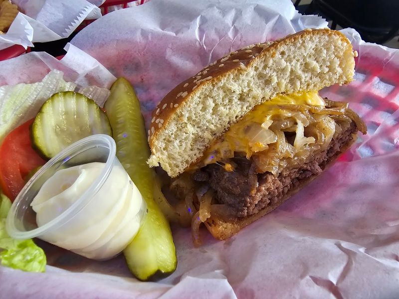 The Legendary Myrtle Burger That Earns Its Reputation