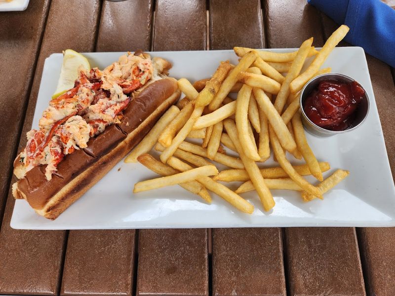 The Lobster Roll Worth Driving For The Lobster Roll Worth Driving For