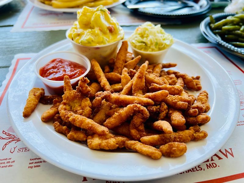 The Menu at a Glance: Regional Seafood Front and Center