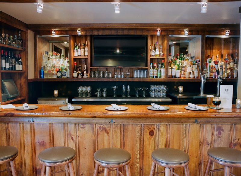 The Night Fox Pub for a More Casual Evening Out The Night Fox Pub for a More Casual Evening Out
