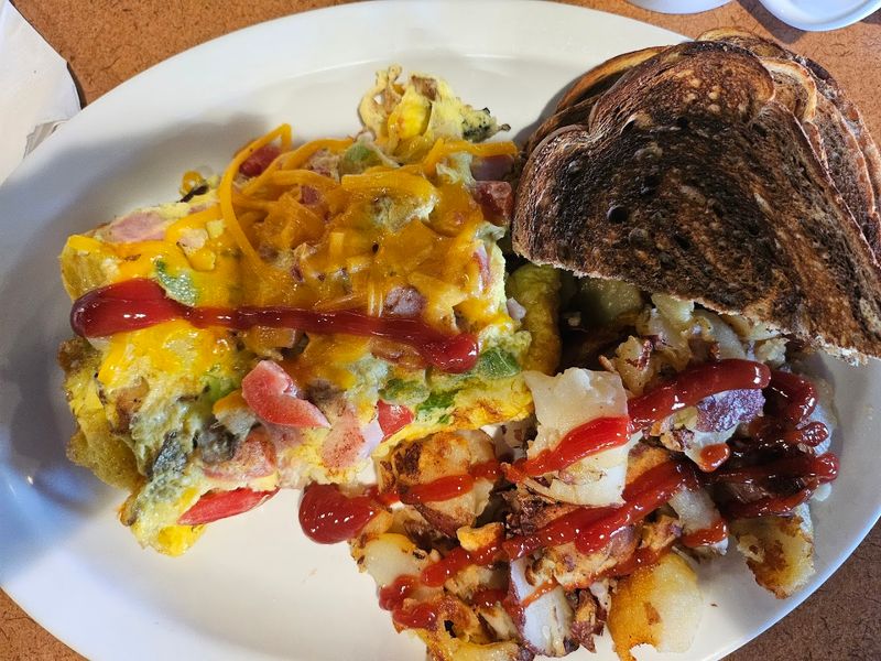 The Omelet and Egg Dishes Worth Ordering